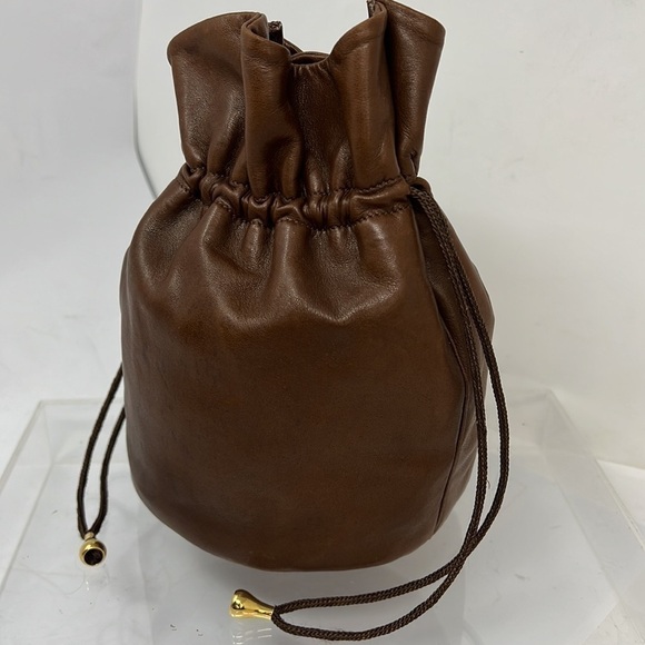 Gucci Leather Cinch Small Bucket Bag Purse - Picture 3 of 12